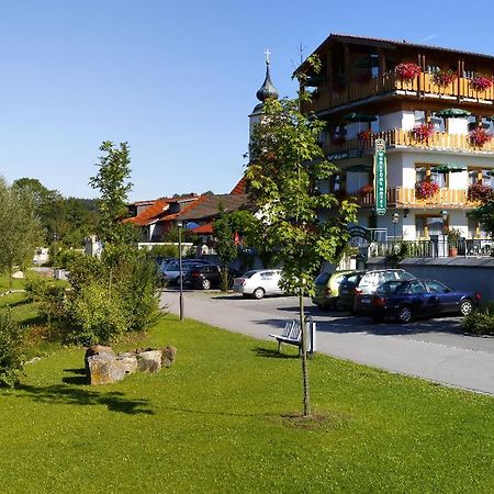 Windorf  Hotel Restaurant Zum Goldenen Anker Mit Hallenbad & Wellnessbereich מראה חיצוני תמונה